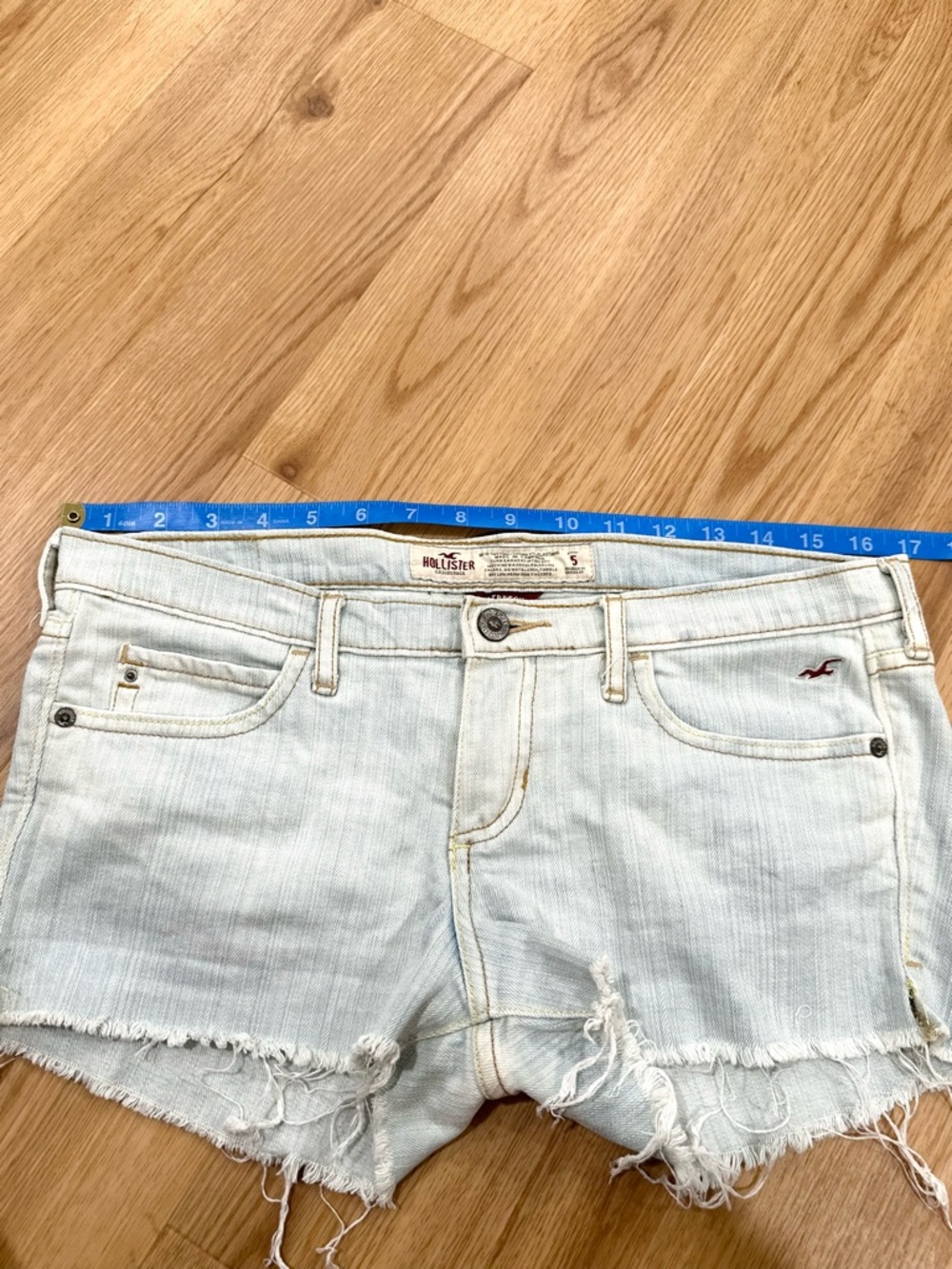 Hollister Y2K Light Blue Denim Low Rise Cutoff Micro Shorts Size 5 - Picture 10 of 13